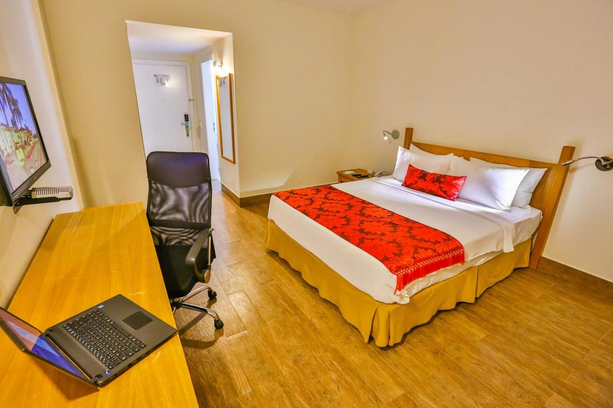 Superior Double Room,400382952:JPEG